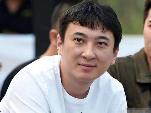 娱乐圈吃瓜导演是谁,揭秘“吃瓜导演”背后的故事